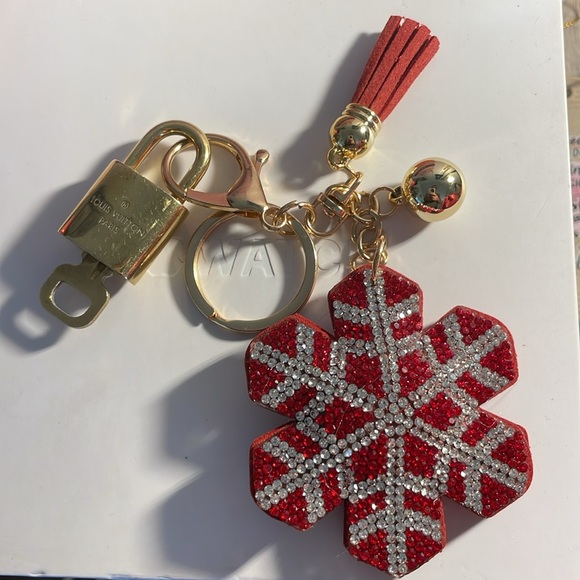 Louis Vuitton # 439 Lock & Key w/ unbranded Key Chain / Bag Charm - Picture 8 of 14
